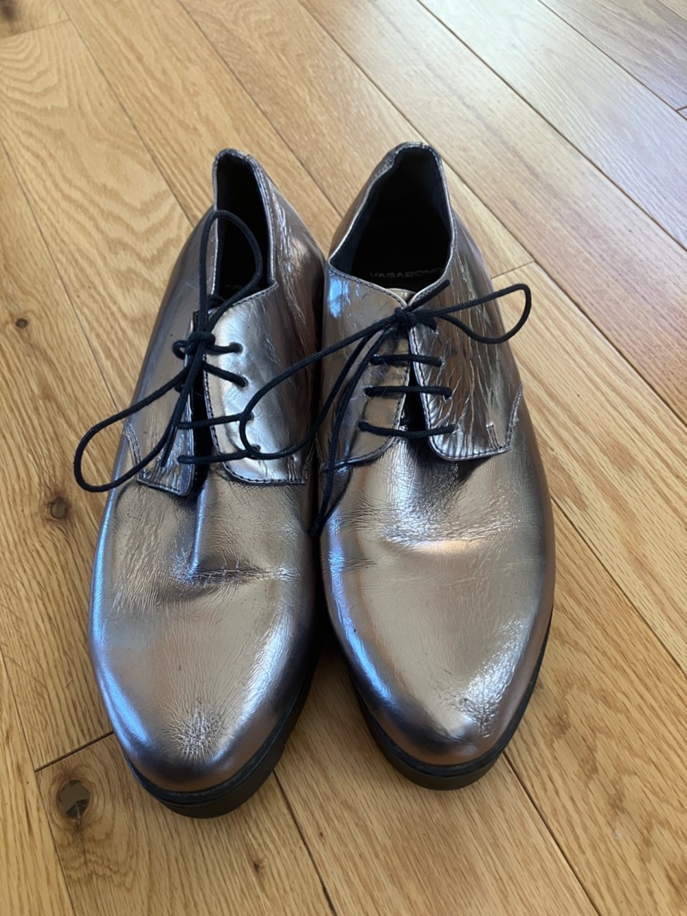 Vagabond Metallic Silver Bronze Leather women's oxford Shoes